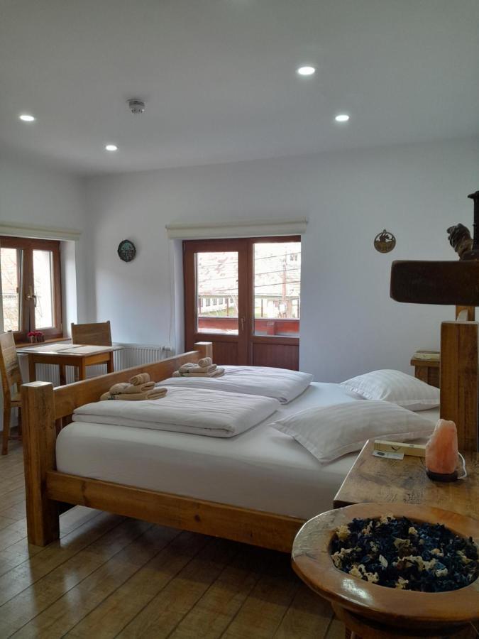 Casa De Oaspeti Kinga'S Crown BaileTusnad Ngoại thất bức ảnh