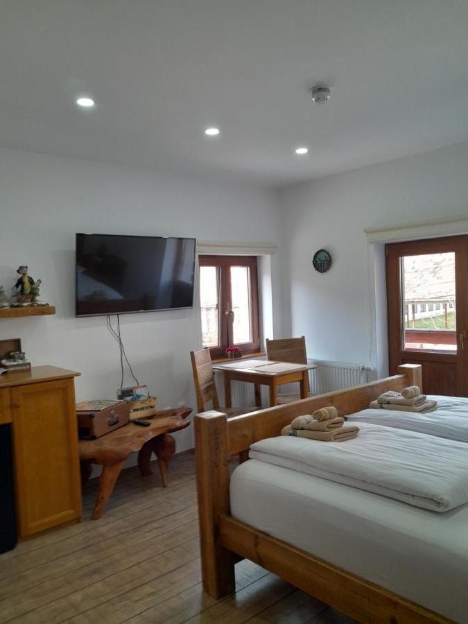 Casa De Oaspeti Kinga'S Crown BaileTusnad Ngoại thất bức ảnh